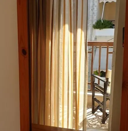 Polemarhos 10 Guest house